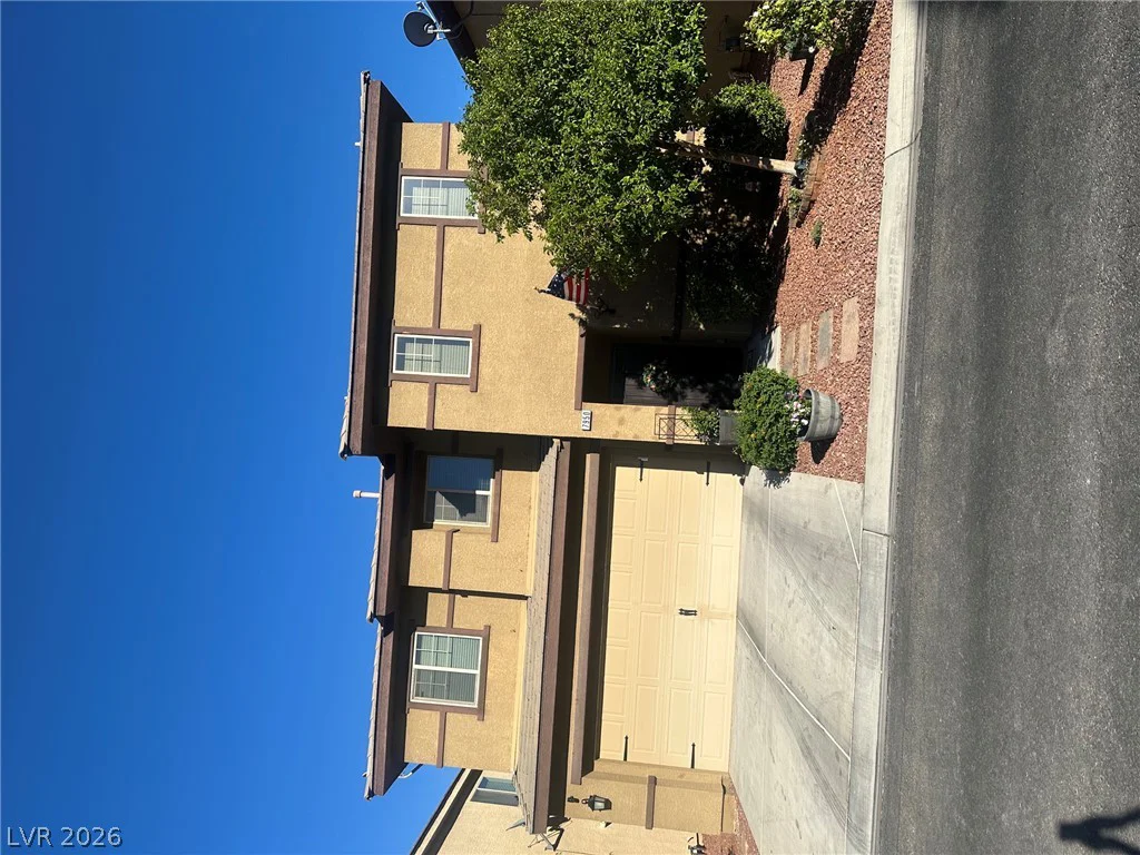 7950 Blue Lake Peak, Las Vegas, NV 89166
