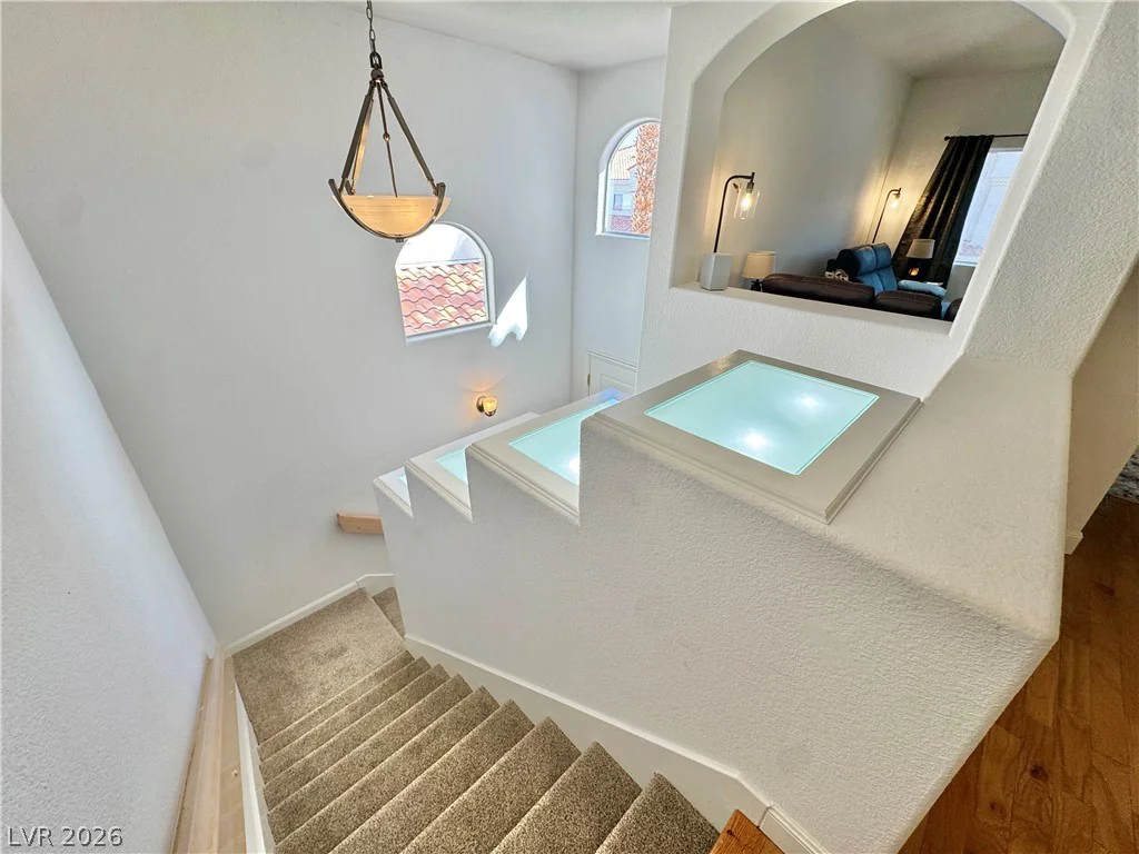 7652 Rolling View, Las Vegas, NV 89149