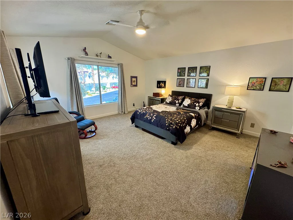 7652 Rolling View, Las Vegas, NV 89149