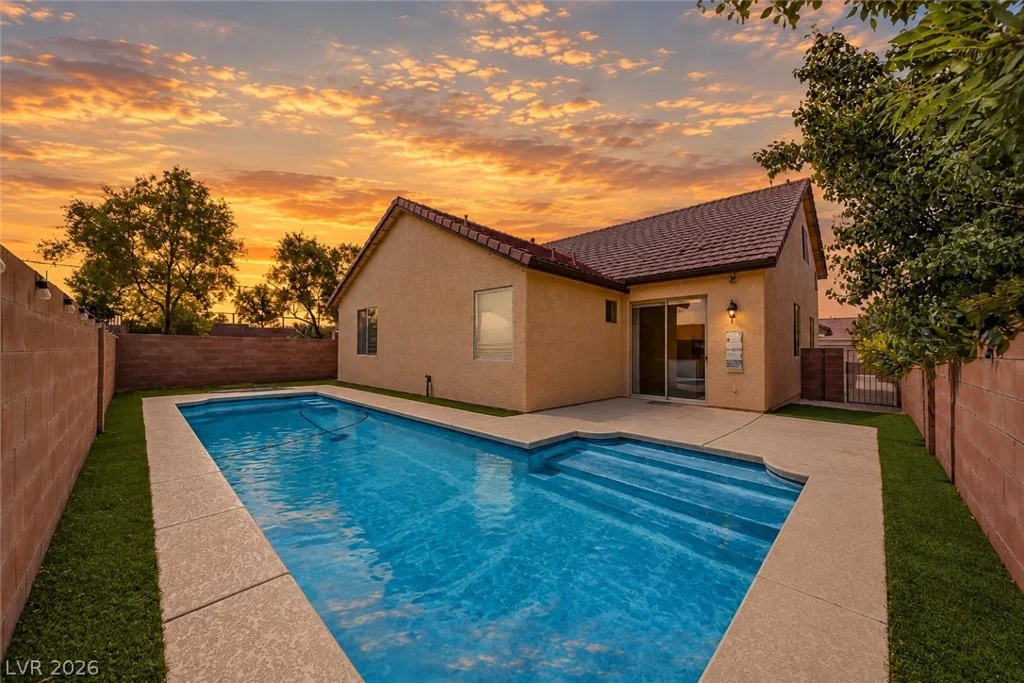 792 Valley Rise, Henderson, NV 89052