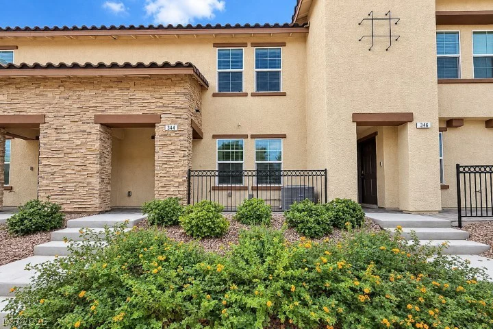 344 Pacific Sparrow, Henderson, NV 89011