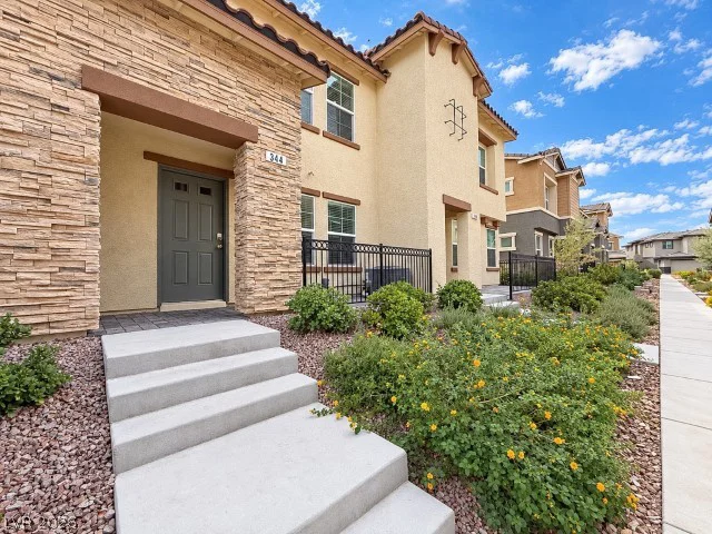 344 Pacific Sparrow, Henderson, NV 89011