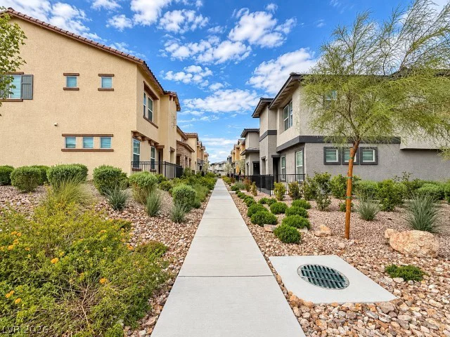 344 Pacific Sparrow, Henderson, NV 89011