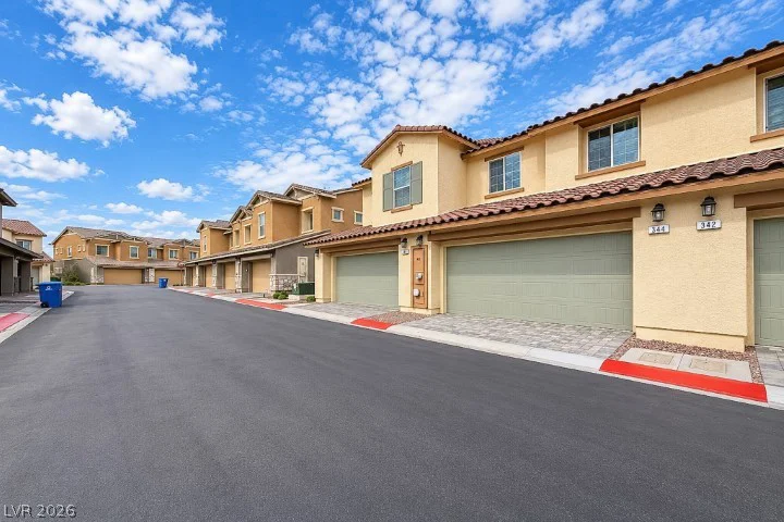 344 Pacific Sparrow, Henderson, NV 89011