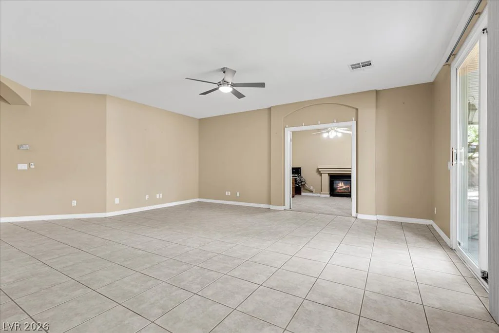 7140 Sudley, Las Vegas, NV 89131