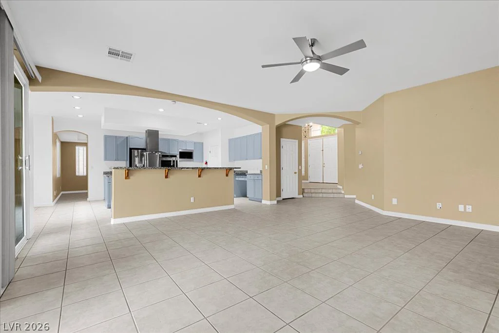 7140 Sudley, Las Vegas, NV 89131