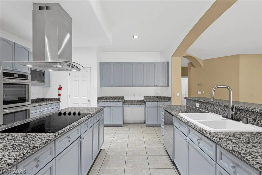 7140 Sudley, Las Vegas, NV 89131