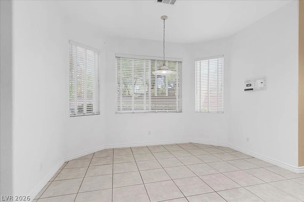 7140 Sudley, Las Vegas, NV 89131