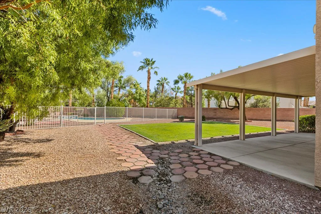 7140 Sudley, Las Vegas, NV 89131