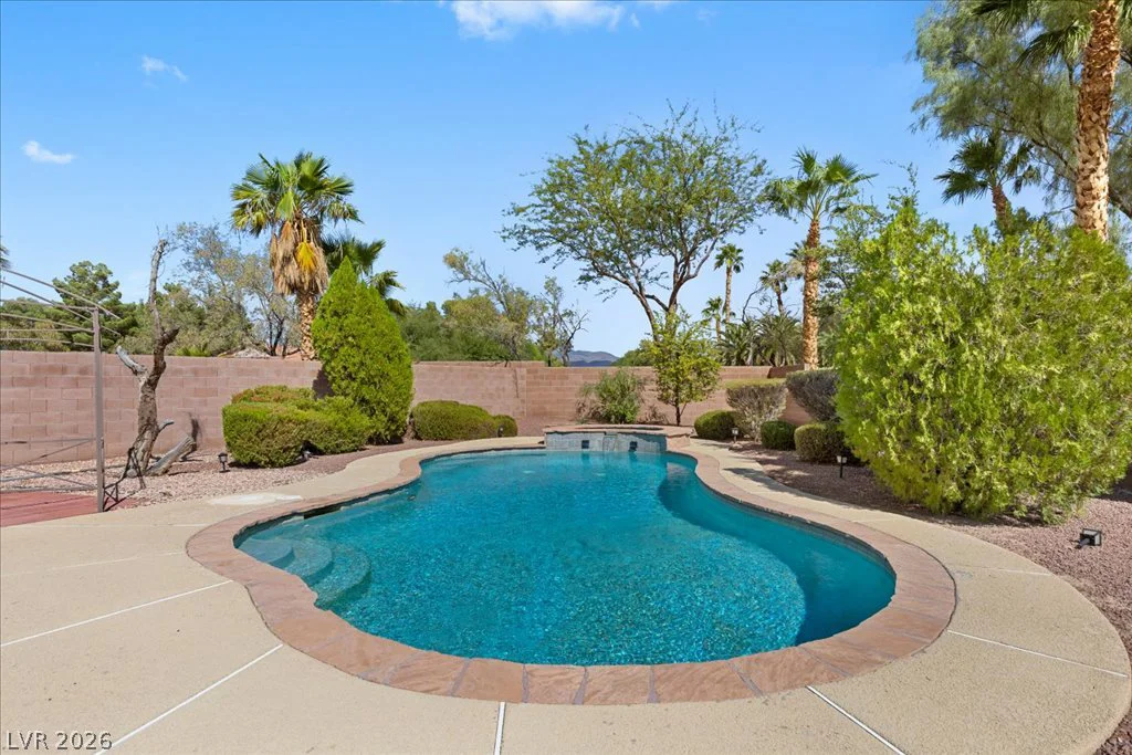 7140 Sudley, Las Vegas, NV 89131