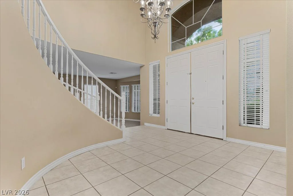 7140 Sudley, Las Vegas, NV 89131