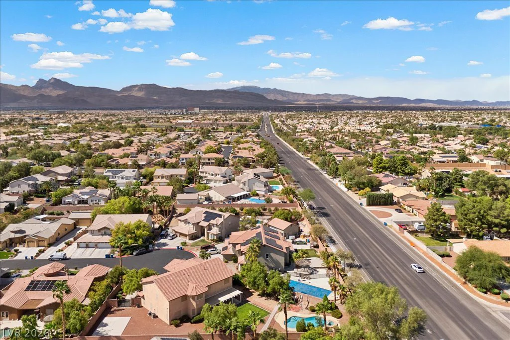 7140 Sudley, Las Vegas, NV 89131