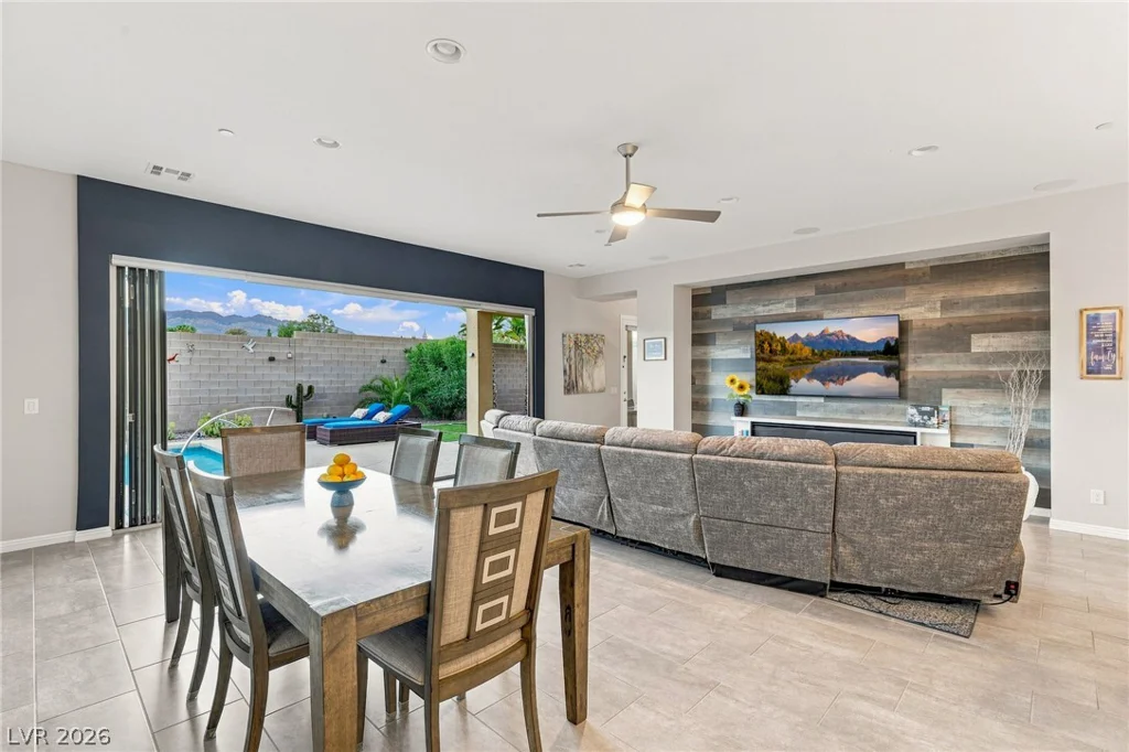 6125 Pebble Glen, Las Vegas, NV 89149