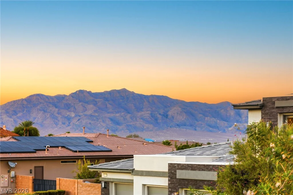 6125 Pebble Glen, Las Vegas, NV 89149