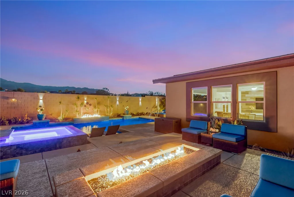 6125 Pebble Glen, Las Vegas, NV 89149