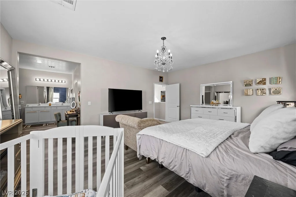 10195 Sunny Peak, Las Vegas, NV 89148