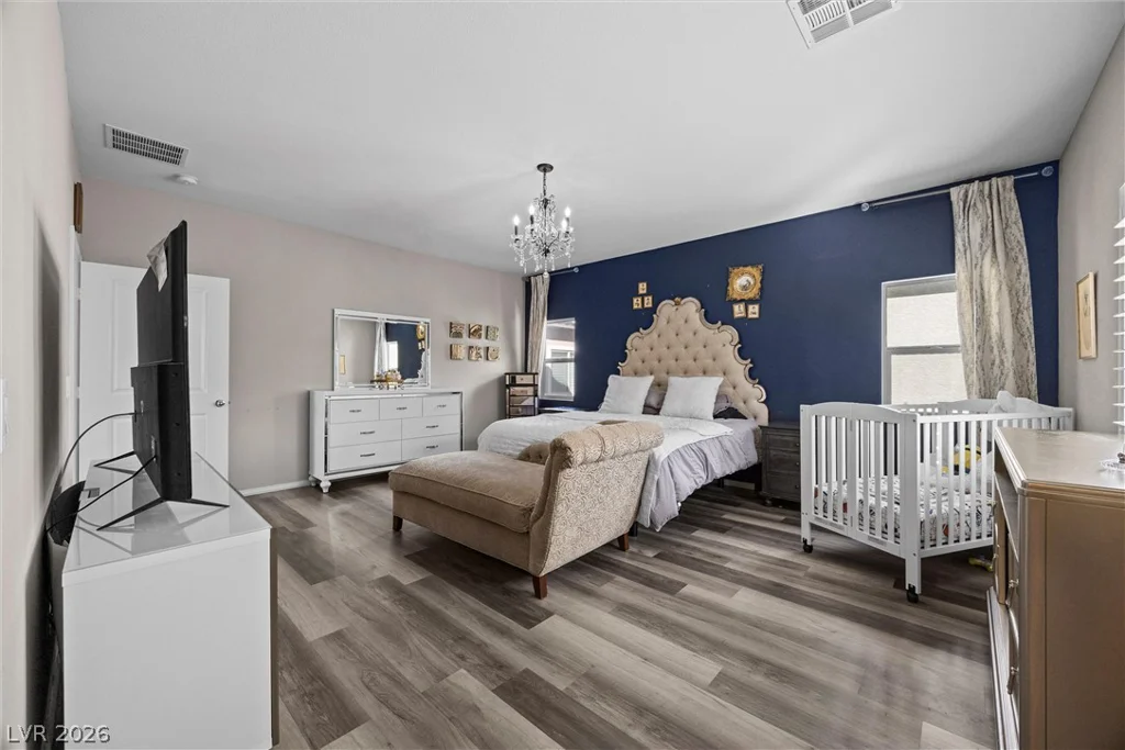10195 Sunny Peak, Las Vegas, NV 89148
