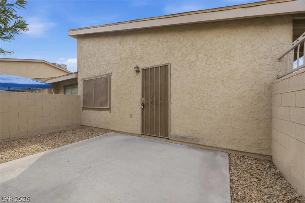 2261 Tall Pine, Las Vegas, NV 89108