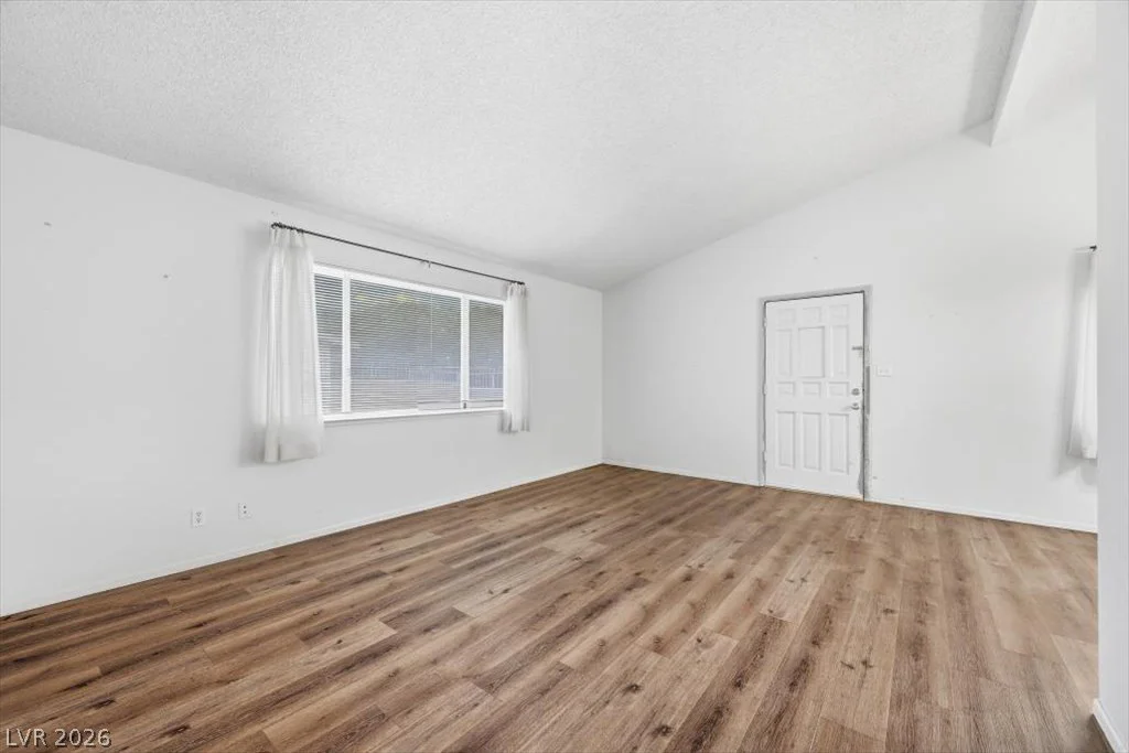 2261 Tall Pine, Las Vegas, NV 89108