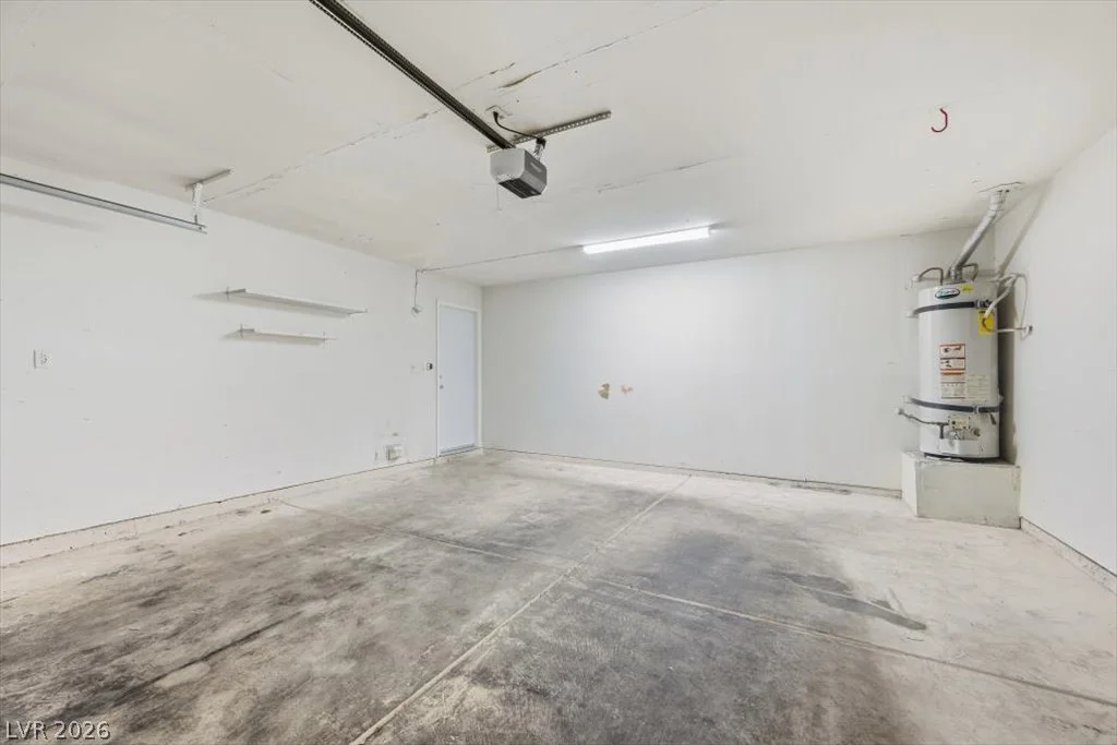 2261 Tall Pine, Las Vegas, NV 89108