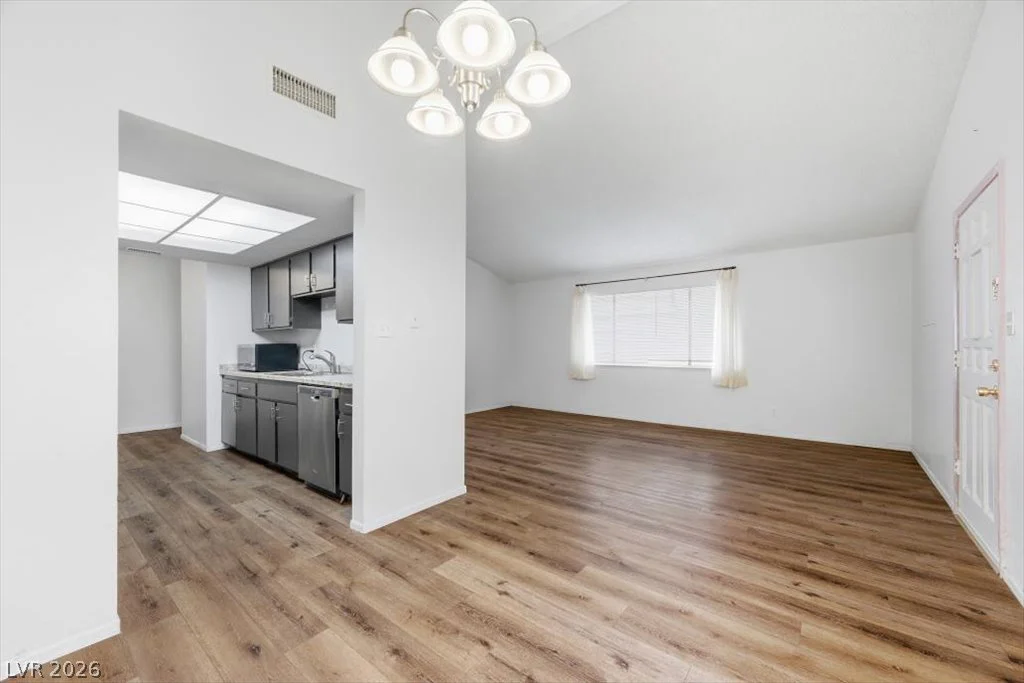 2261 Tall Pine, Las Vegas, NV 89108