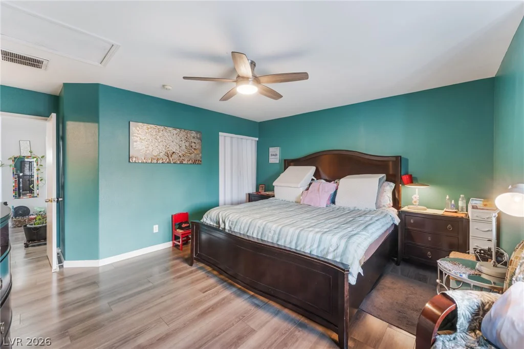 5348 Reardon, North Las Vegas, NV 89031