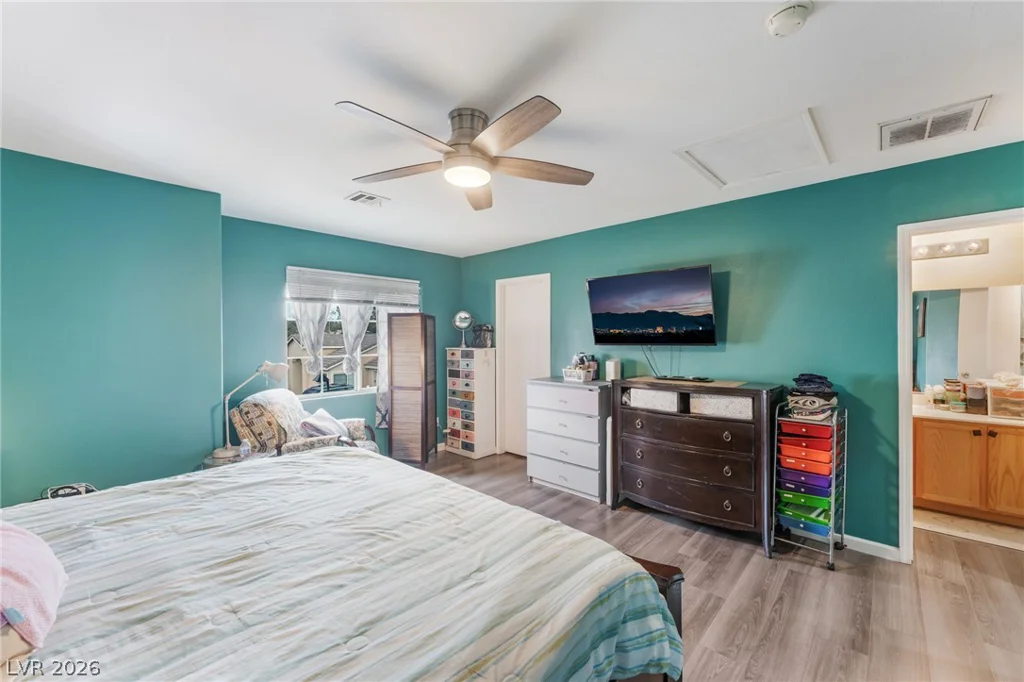 5348 Reardon, North Las Vegas, NV 89031
