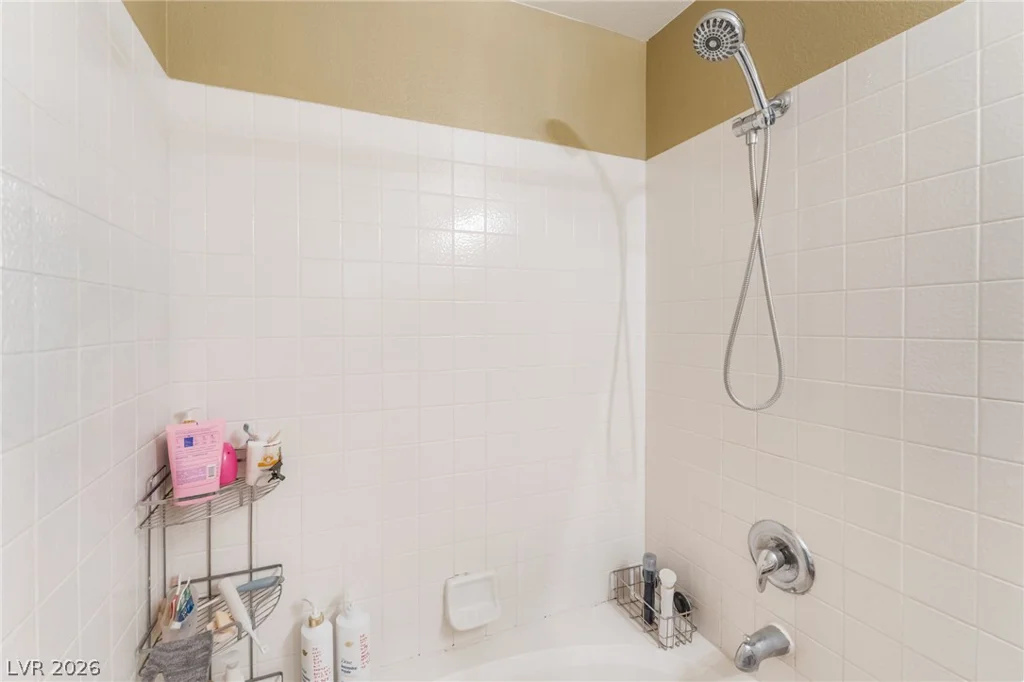 5348 Reardon, North Las Vegas, NV 89031