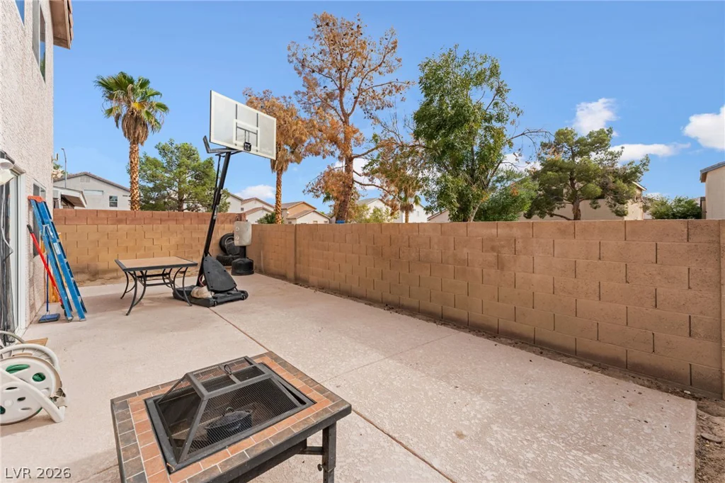 5348 Reardon, North Las Vegas, NV 89031