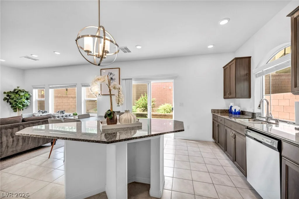 7789 Westwind, Las Vegas, NV 89139