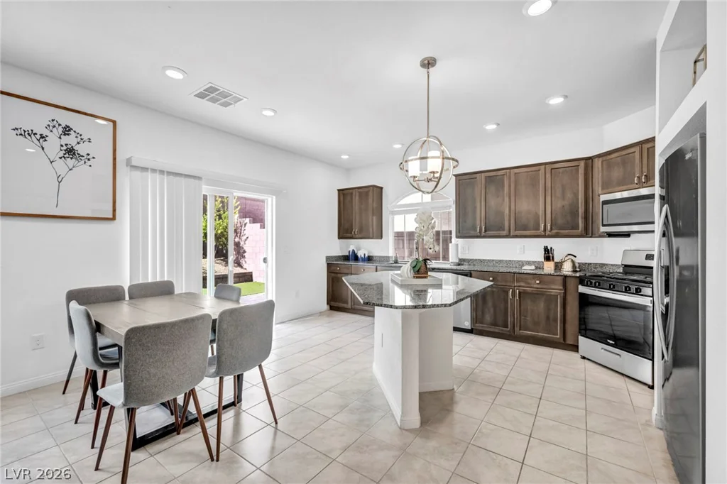 7789 Westwind, Las Vegas, NV 89139