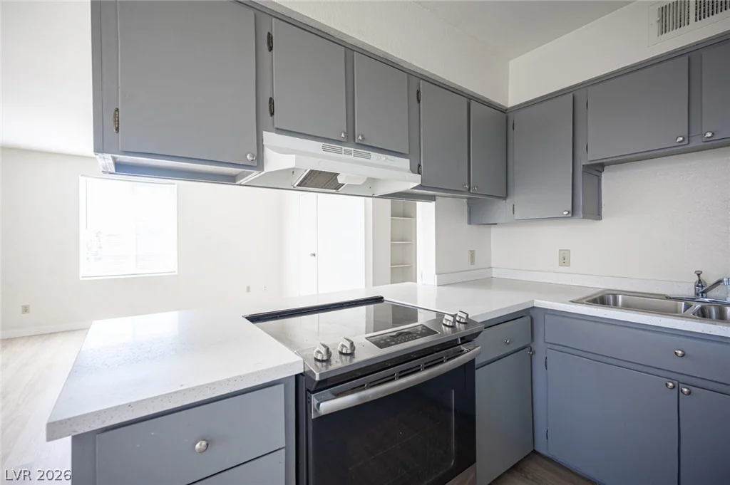 4920 Stanley, Las Vegas, NV 89115