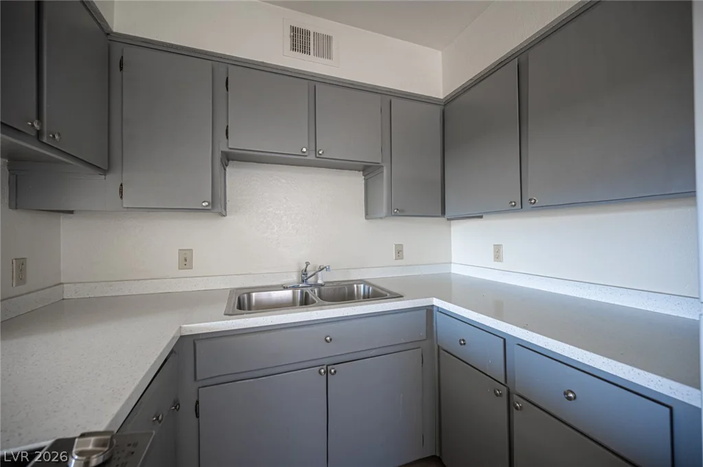 4920 Stanley, Las Vegas, NV 89115
