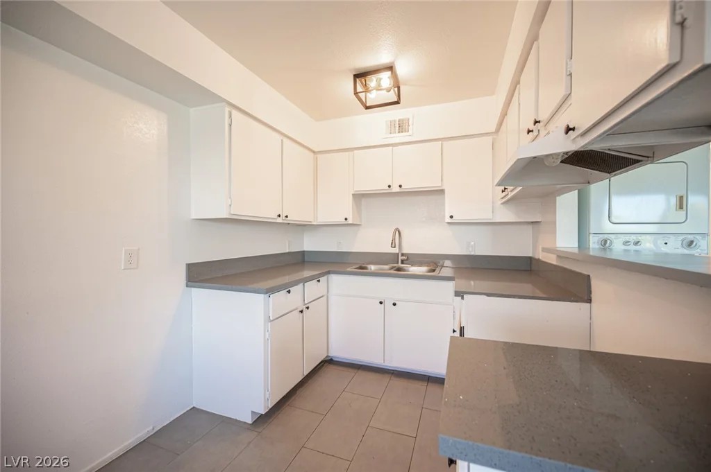4920 Stanley, Las Vegas, NV 89115