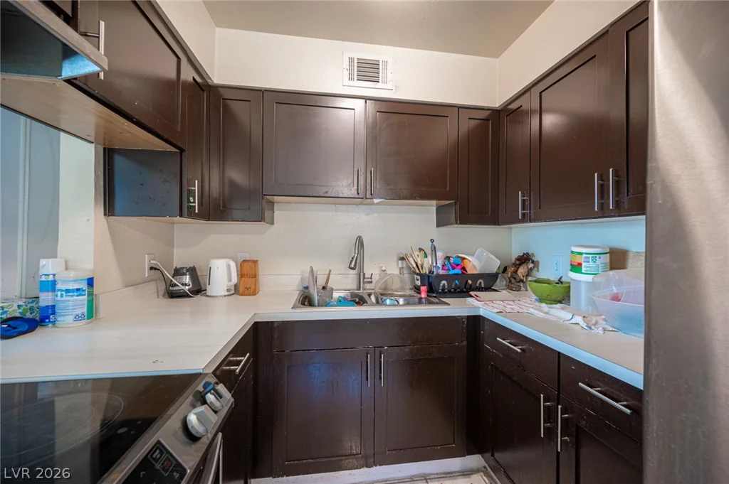 4920 Stanley, Las Vegas, NV 89115