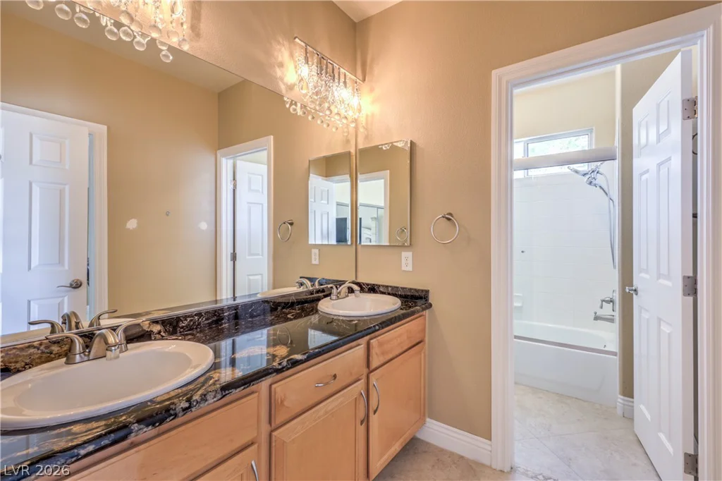 1009 Jennis Silver, Las Vegas, NV 89145