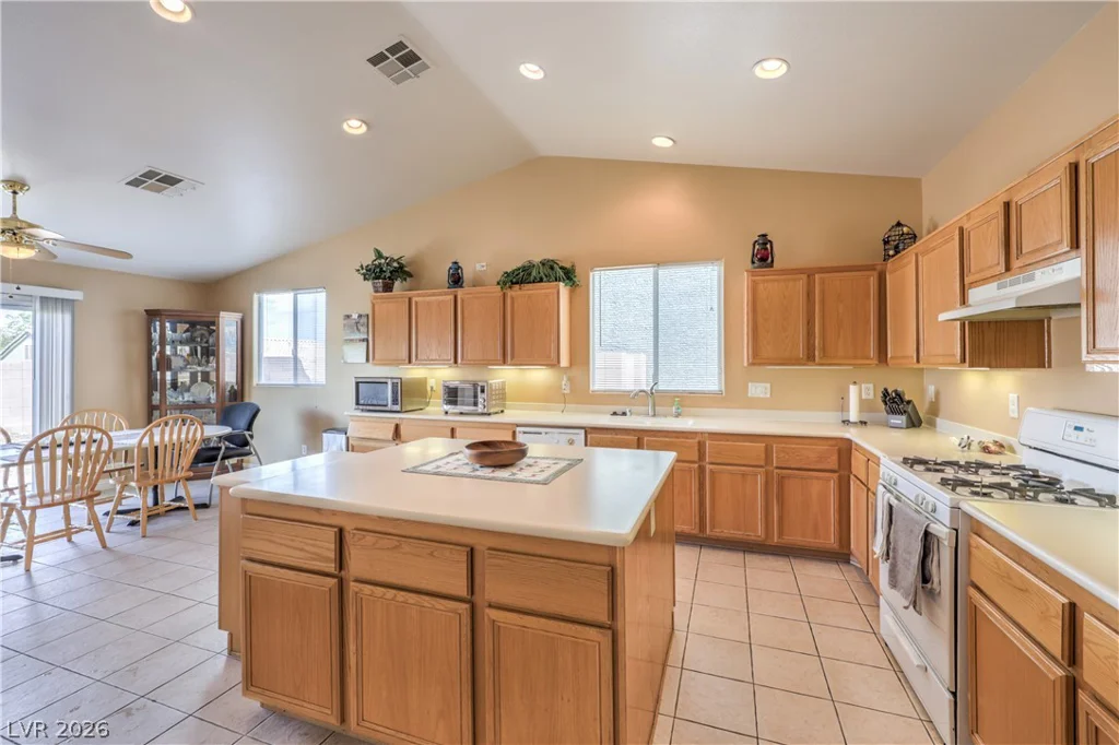 2710 Port Lewis, Henderson, NV 89052