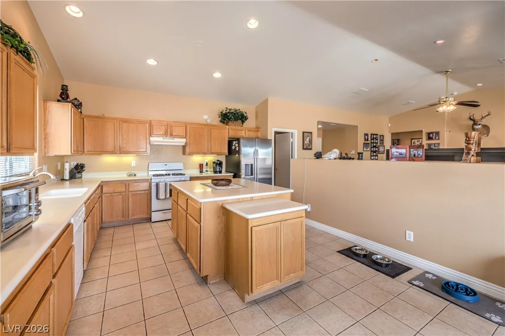 2710 Port Lewis, Henderson, NV 89052