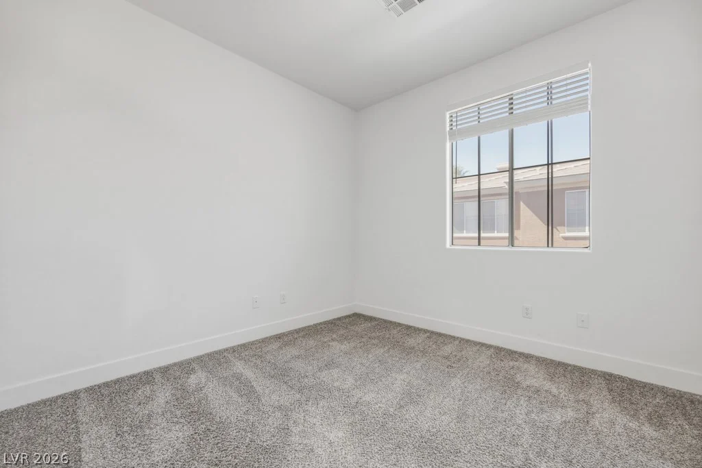 10180 Delray Beach, Las Vegas, NV 89129