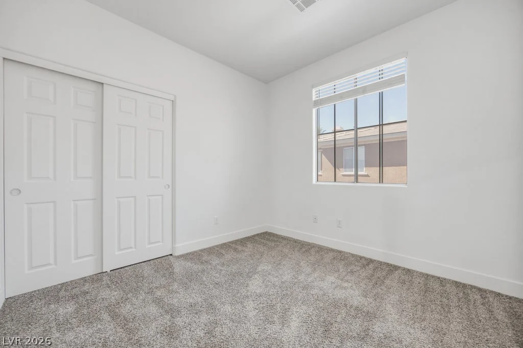 10180 Delray Beach, Las Vegas, NV 89129