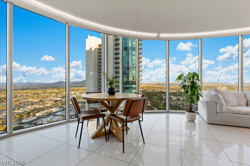 222 Karen, Las Vegas, NV 89109