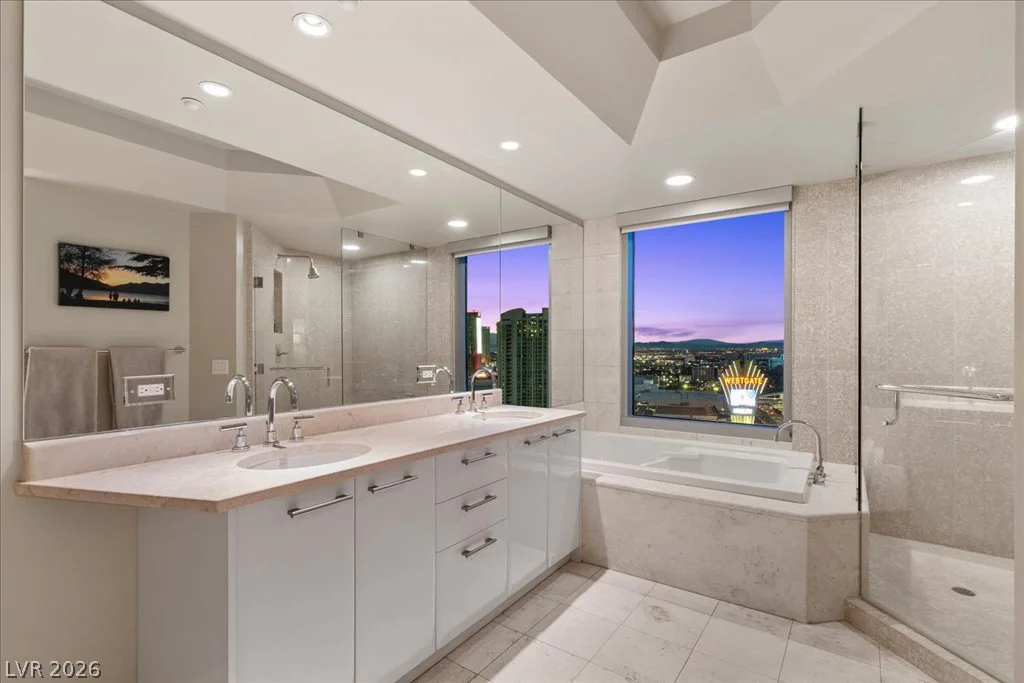 222 Karen, Las Vegas, NV 89109