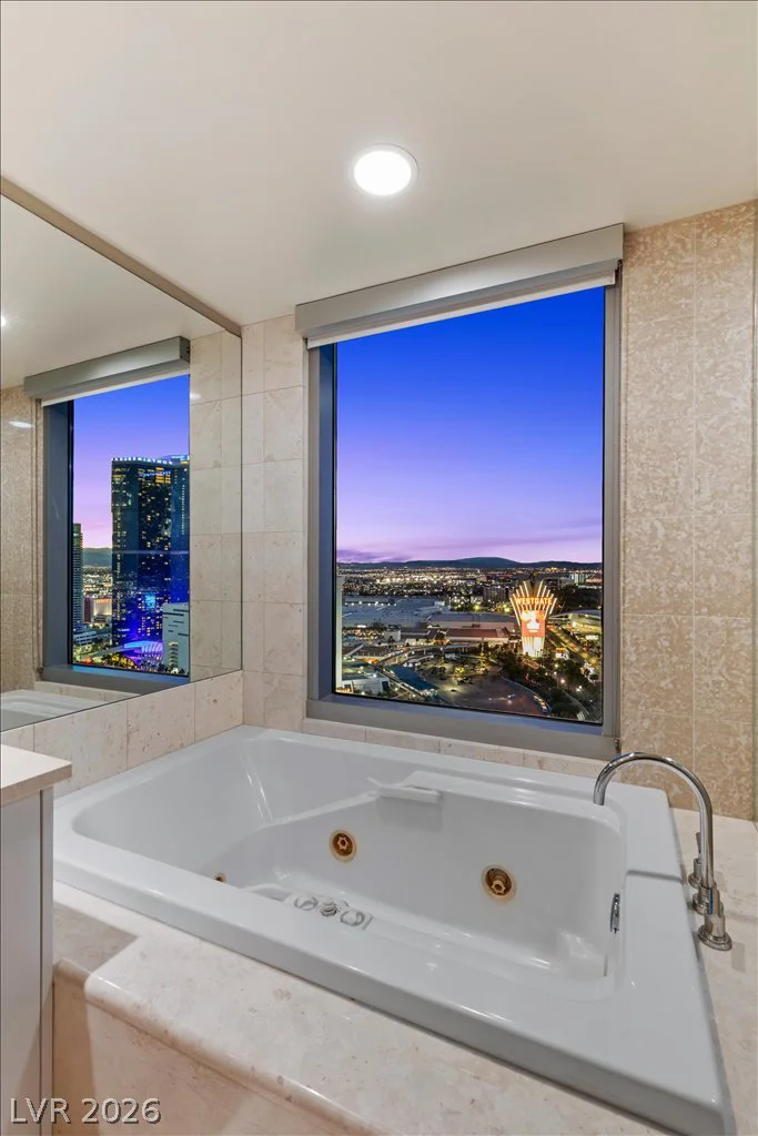 222 Karen, Las Vegas, NV 89109