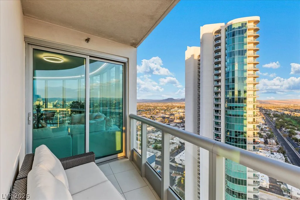 222 Karen, Las Vegas, NV 89109
