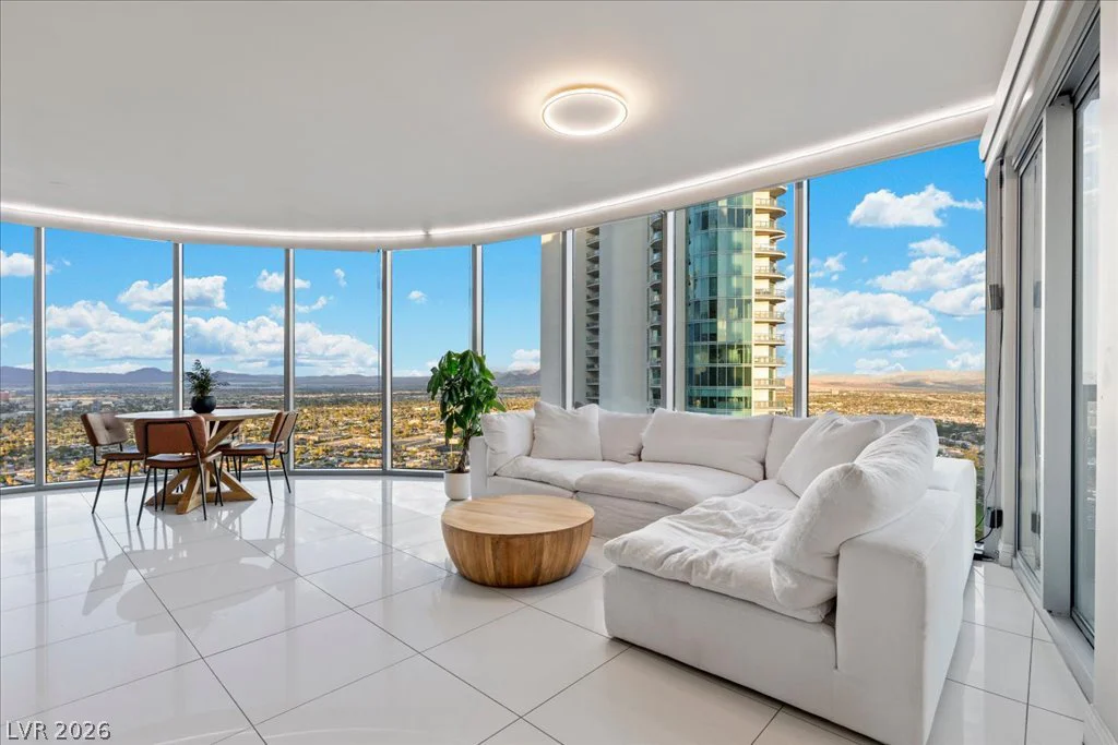 222 Karen, Las Vegas, NV 89109