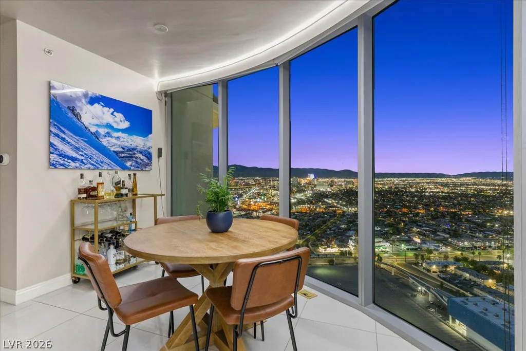 222 Karen, Las Vegas, NV 89109