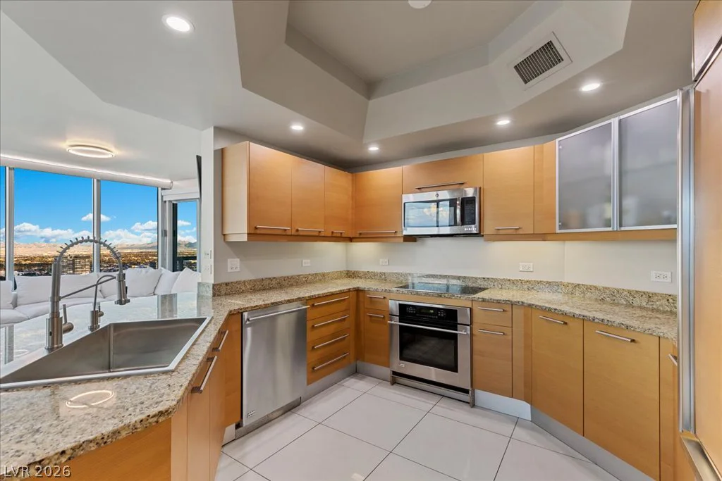 222 Karen, Las Vegas, NV 89109