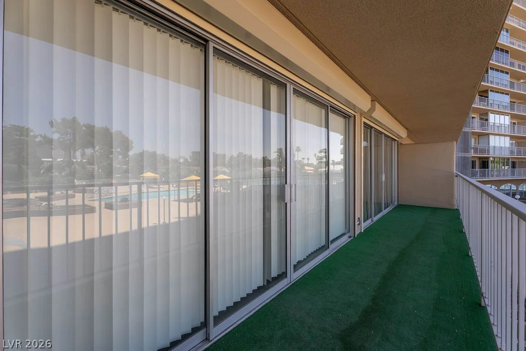 3111 Bel Air, Las Vegas, NV 89109