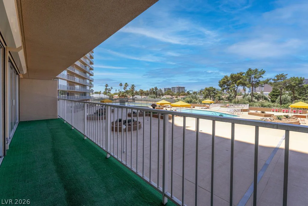 3111 Bel Air, Las Vegas, NV 89109