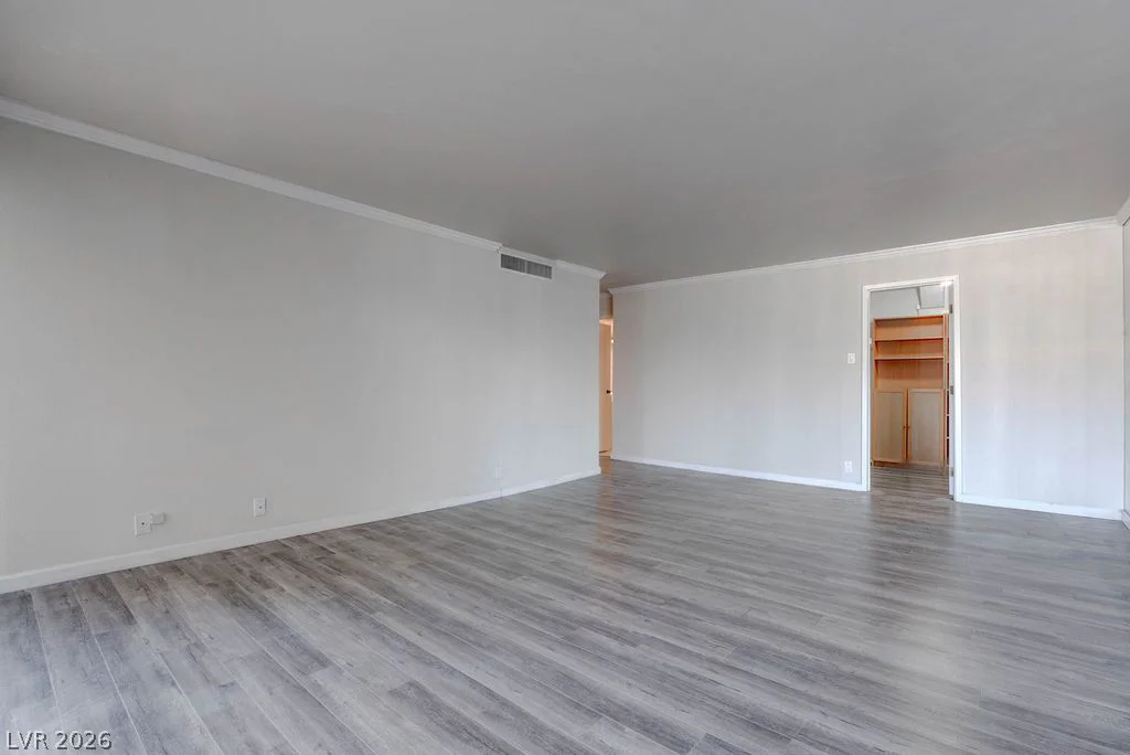 3111 Bel Air, Las Vegas, NV 89109